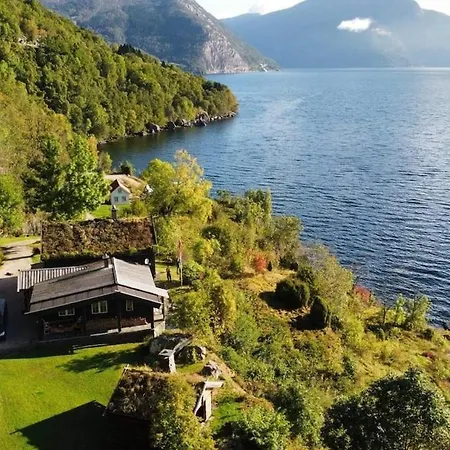 Charming With Amazing View Holiday home