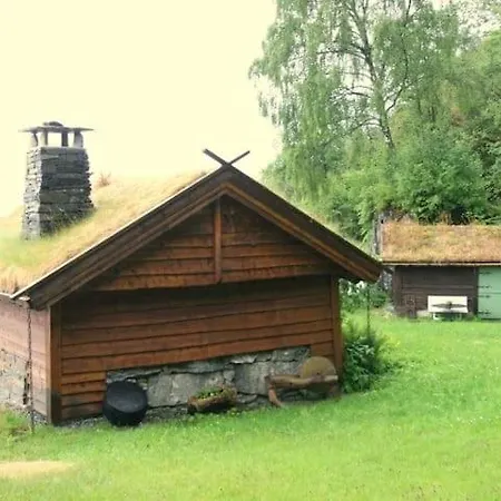Holiday home Charming With Amazing View Kvam (Hordaland)