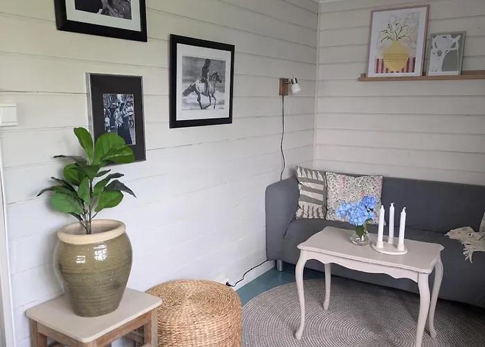 Charming With Amazing View Feriehus